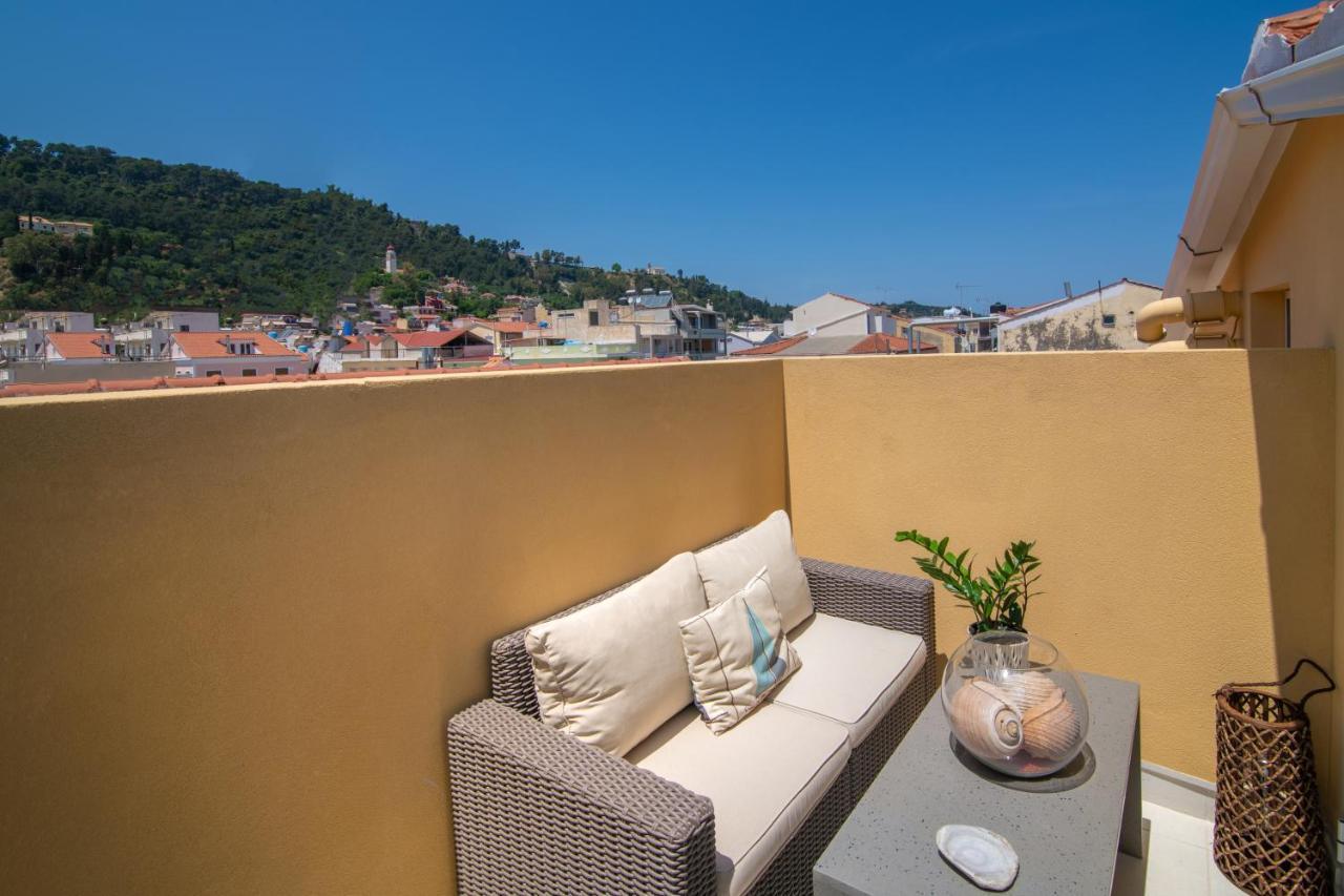 Minimal Loft With Sea View Over Zakynthos Harbor! Exterior photo